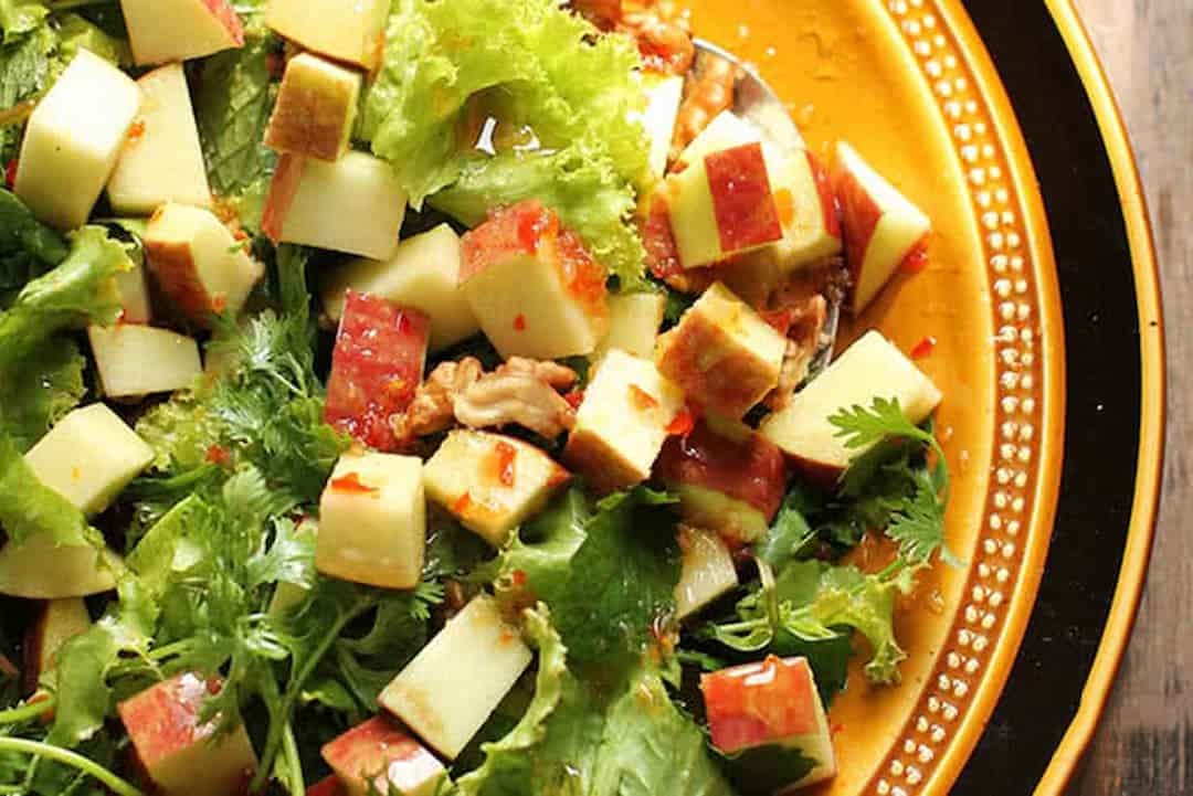 Salad táo dưa chuột