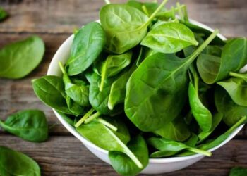 Rau chân vịt là một trong những loại rau tốt cho sức khỏe