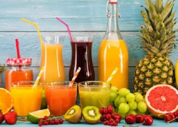 Các loại nước ép với cam