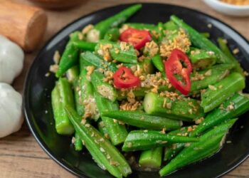 Cách làm đậu bắp xào tỏi vừa ngon vừa bổ cho người bị bệnh khớp