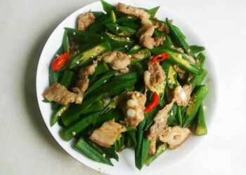 Món đậu bắp xào